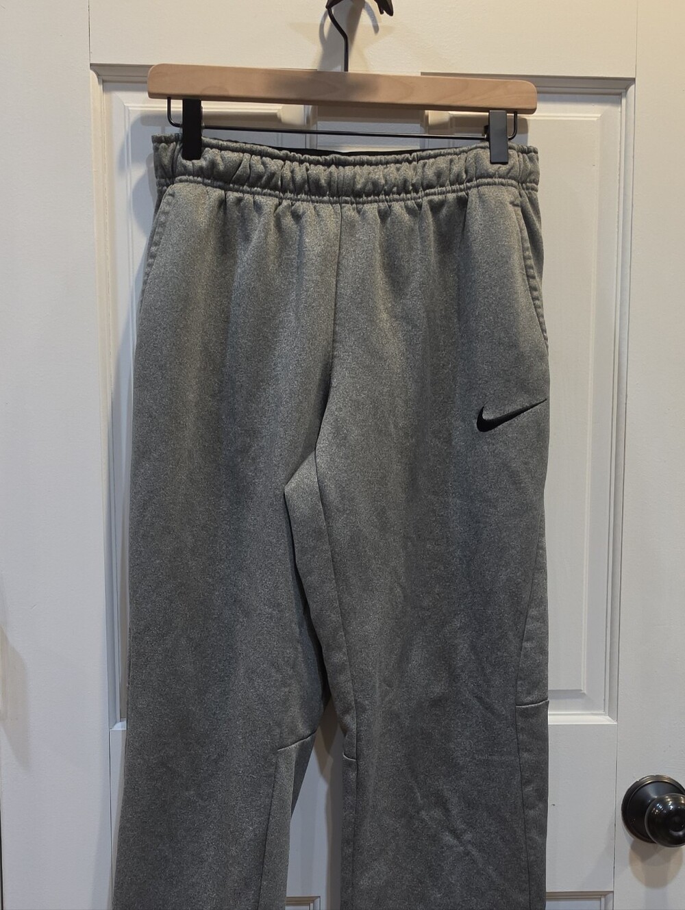 Nike Boys Gray Fleece Jogger Pants Dry Fit